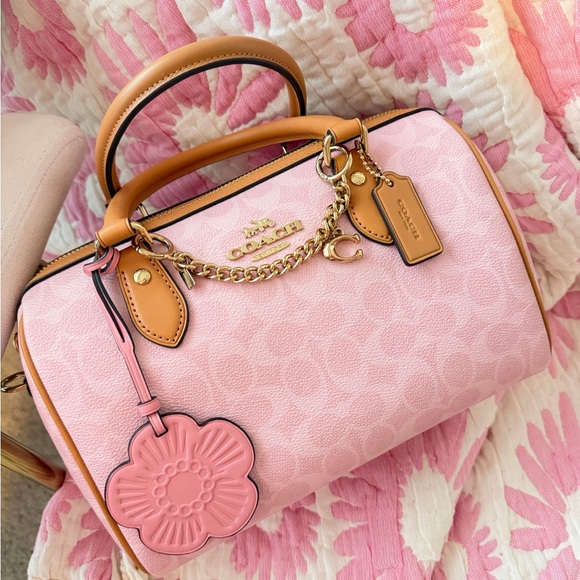 Coach Powder Pink Rowan - Picture 2 of 5